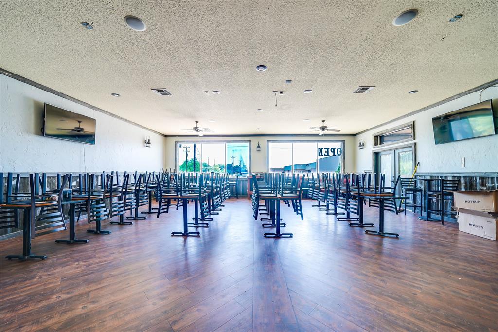 John Quarter Acres Add - Commercial Sale