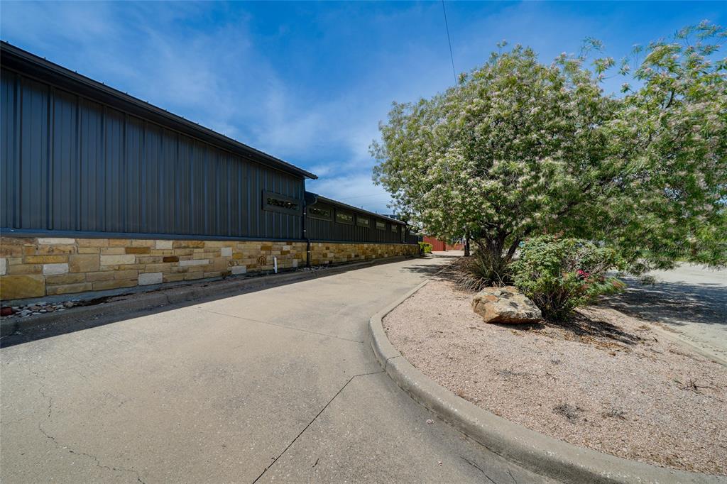 John Quarter Acres Add - Commercial Sale