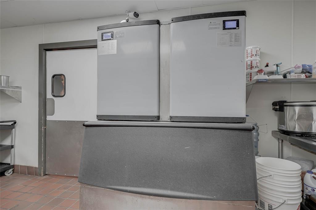 John Quarter Acres Add - Commercial Sale