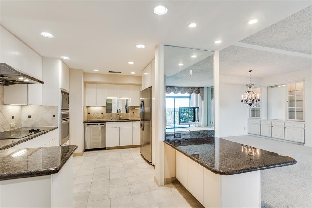 Bonaventure Condo - Residential