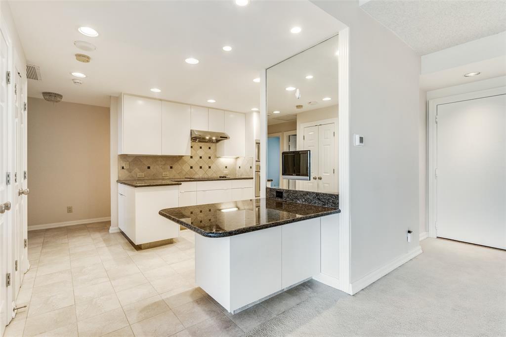 Bonaventure Condo - Residential