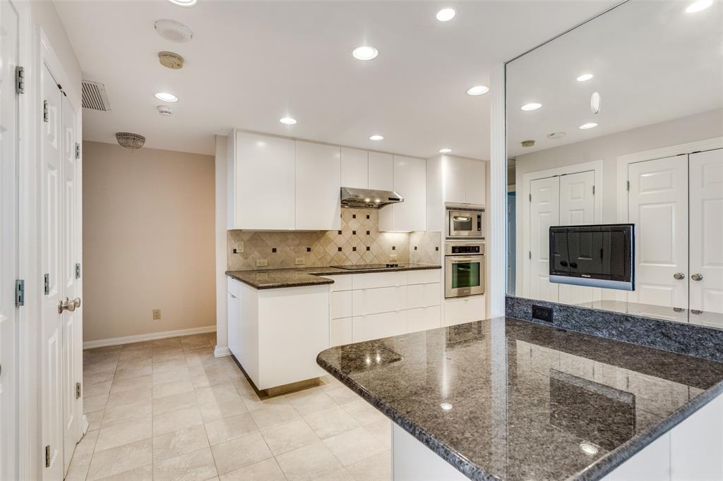 Bonaventure Condo - Residential