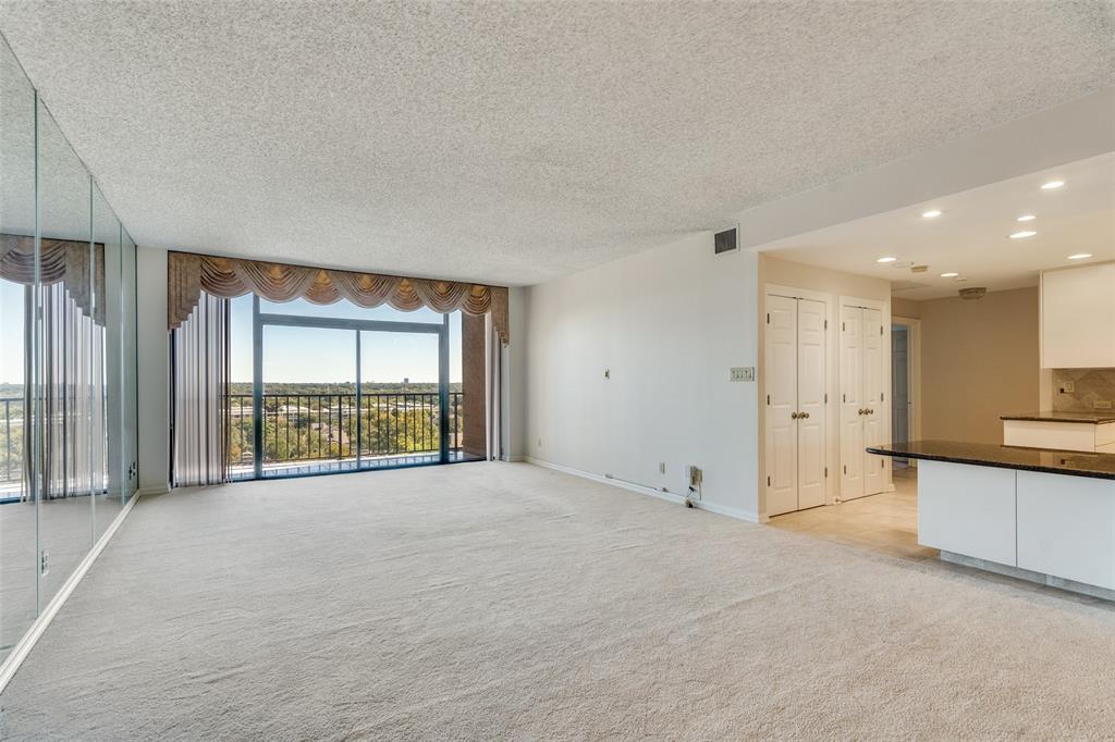 5200 Keller Springs Road 820