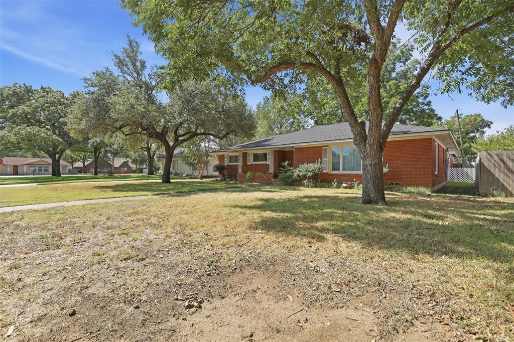 618 Bellevue Drive