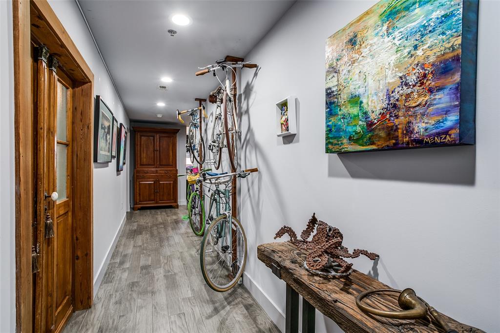 1200 Main Street 308