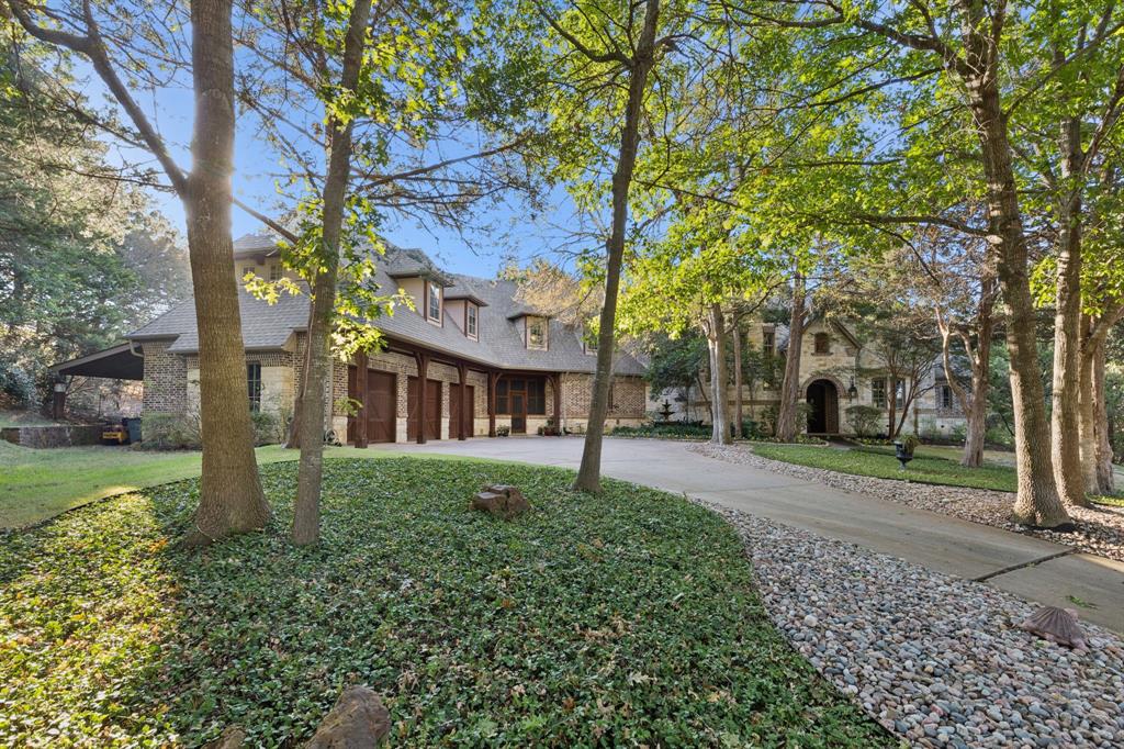 2306 Autumn Run Court