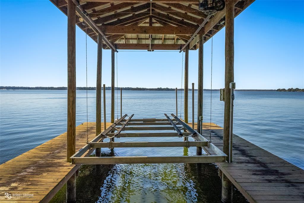 North Cross Squirrel Pt - Residential