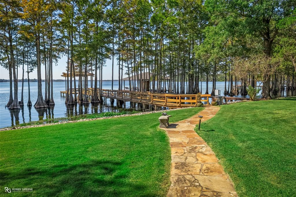 North Cross Squirrel Pt - Residential