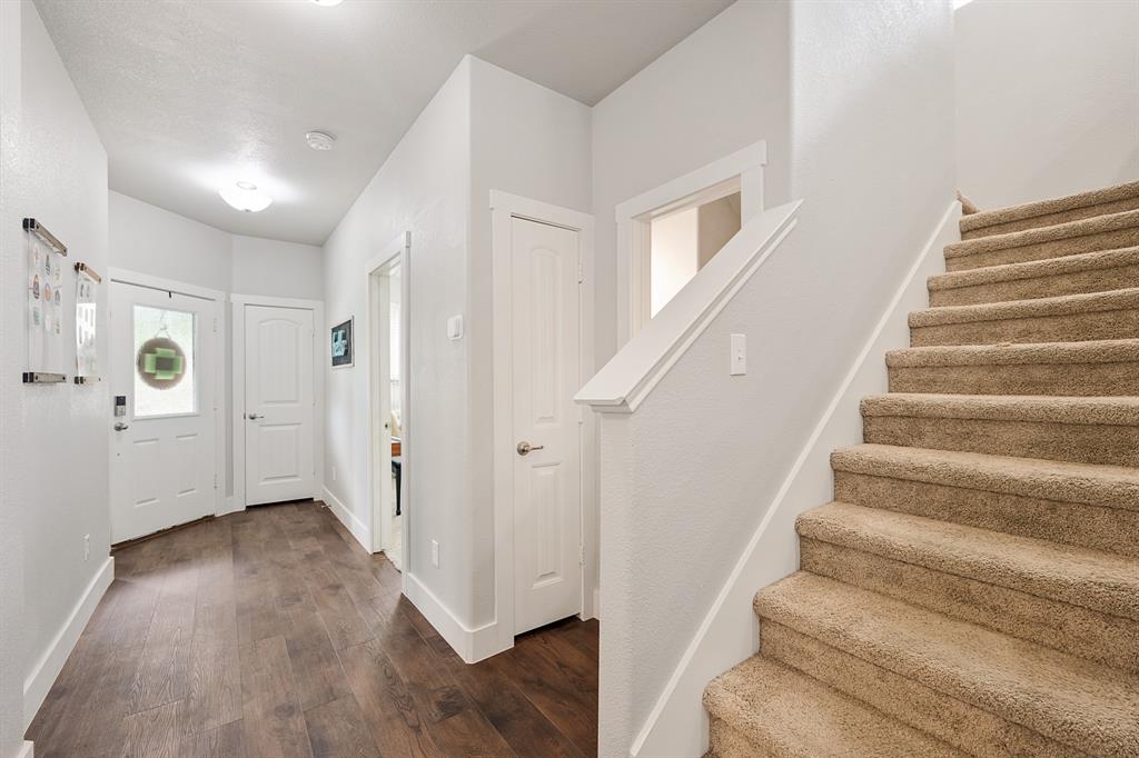 1228 Land Oak Road