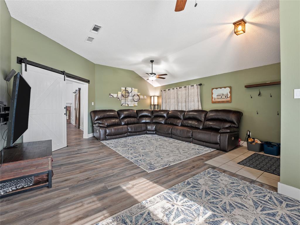 12200 Rolling Ridge Drive