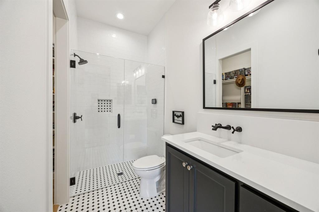 Hidden Creeks Pointe - Residential