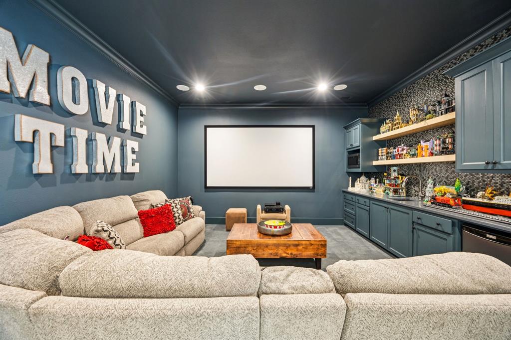 Hidden Creeks Pointe - Residential