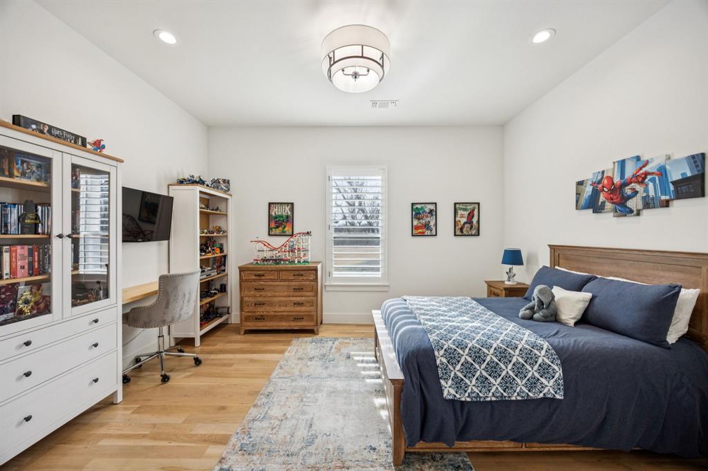 Hidden Creeks Pointe - Residential