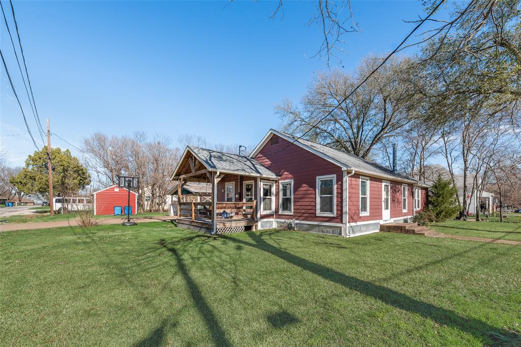 A M Moore - Residential