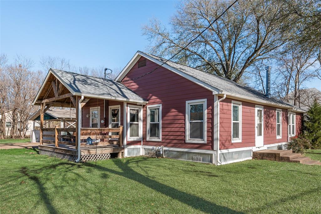 A M Moore - Residential