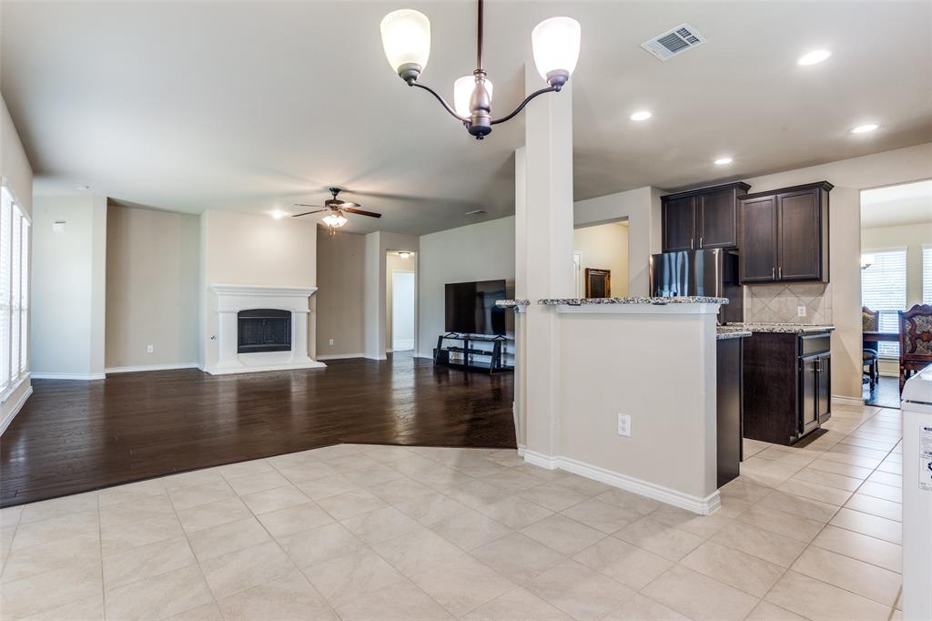 3610 Thunder Drive