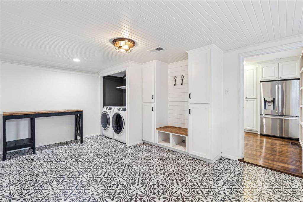 Bel Air - Residential