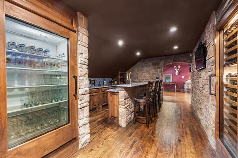 Tiny photo for 1612 S Lakeshore Drive, Rockwall, TX 75087 (MLS # 20935872)