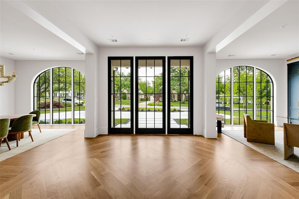 8531 Santa Clara Drive