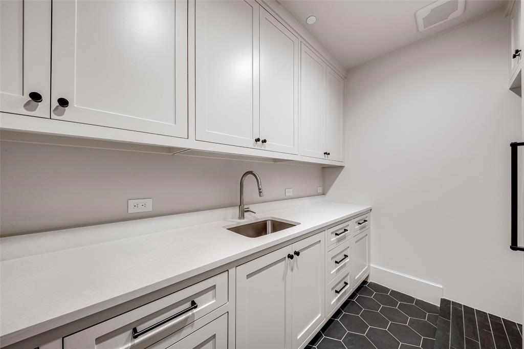 Frst Hills Add - Residential