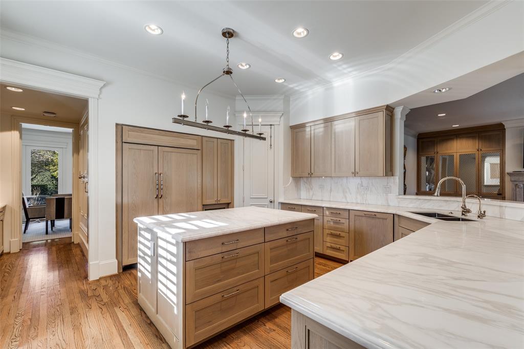 HIGHLAND PARK - Residential