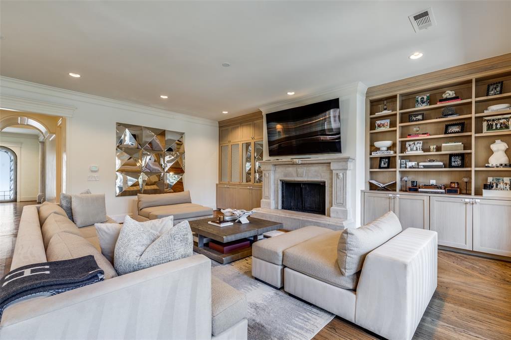 HIGHLAND PARK - Residential