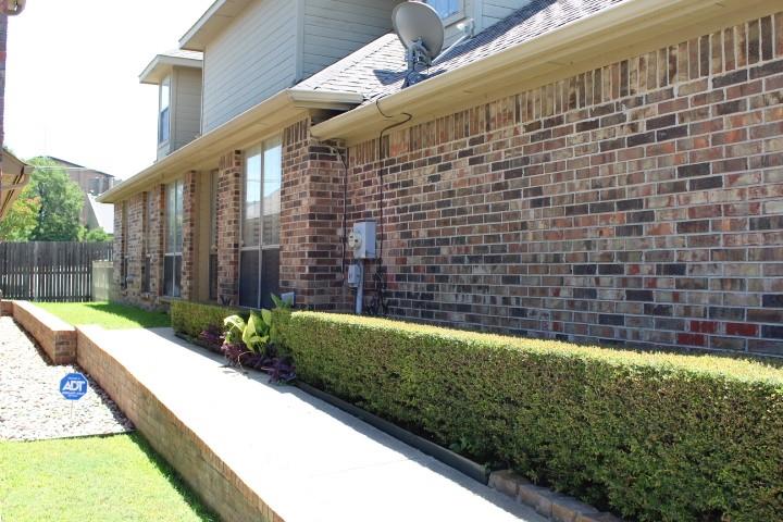 1230 Woodland Park Drive