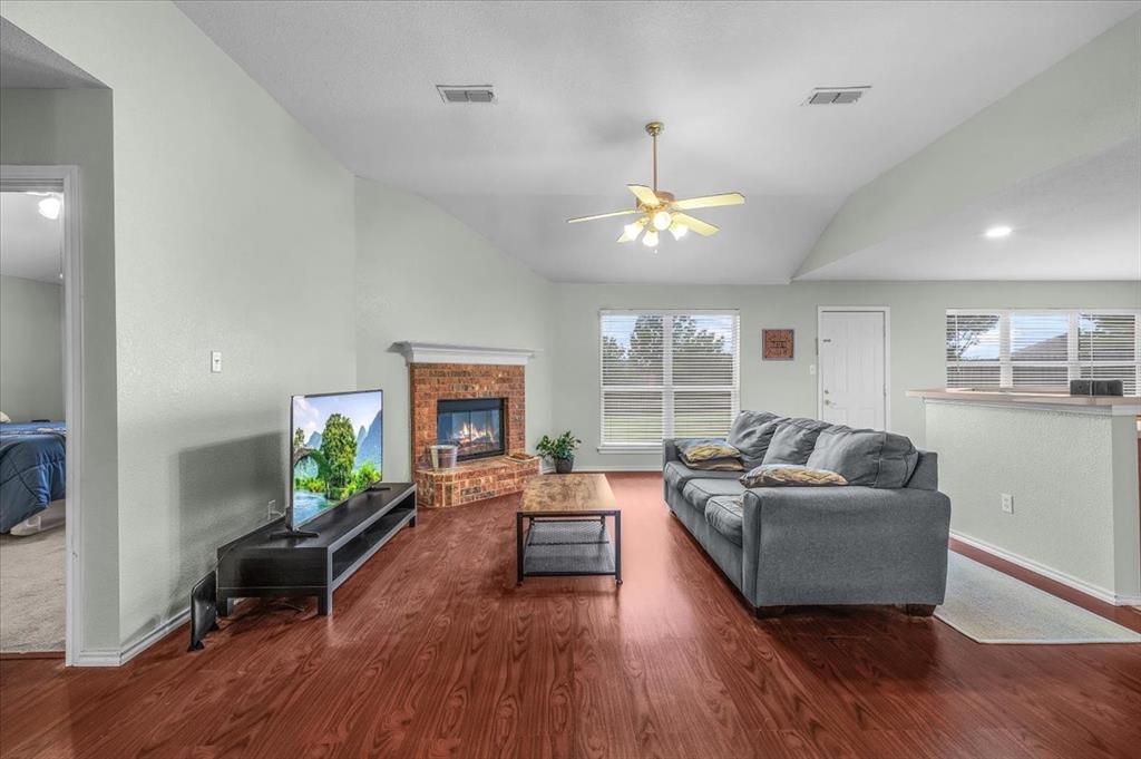 MEADOW VISTA - Residential