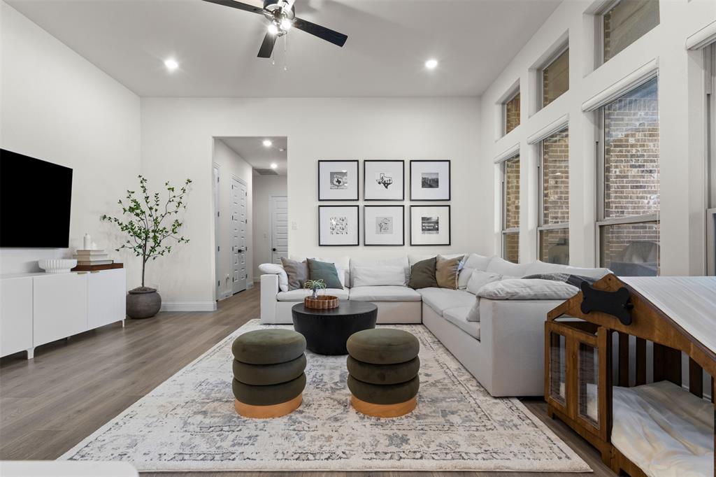 Viridian Village 2c - Residential Lease