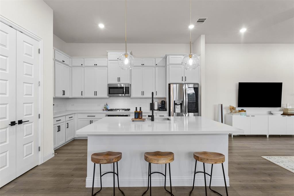 Viridian Village 2c - Residential Lease