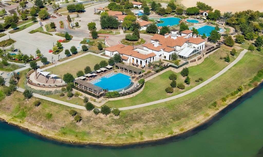 Viridian Village 2c - Residential Lease