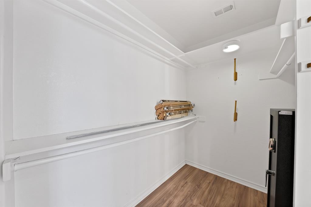 Emerald Forest#1 - Residential