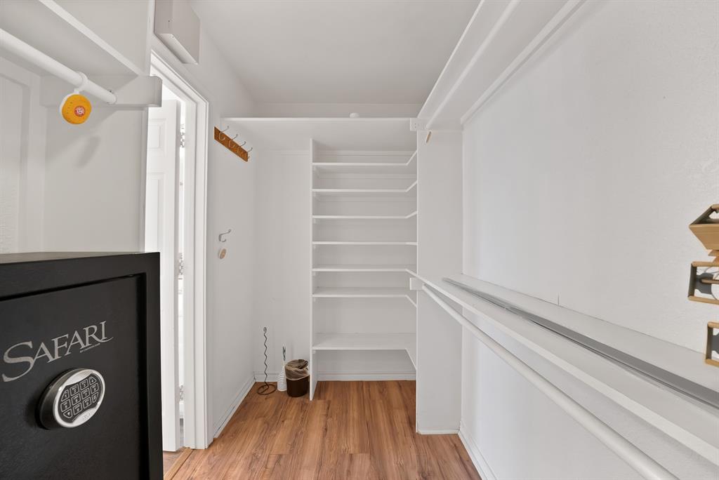 Emerald Forest#1 - Residential