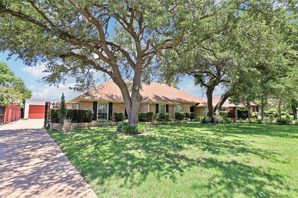 5425 Northmoor Drive