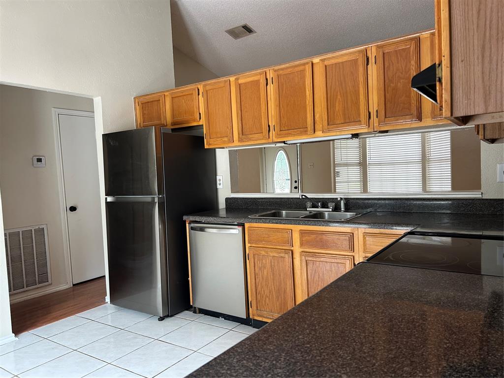 4632 Waterway Drive N