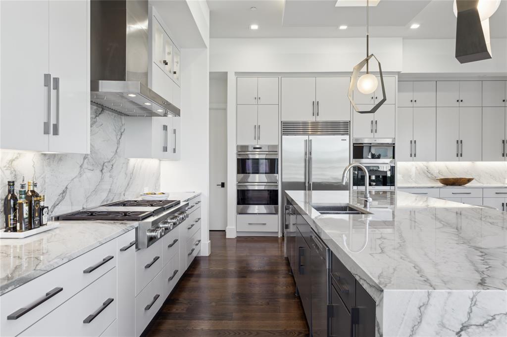 ESTATES OF TWIN CREEKS PHASE II - Residential