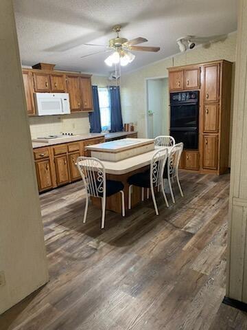 548 E US Highway 69 - Photo 2