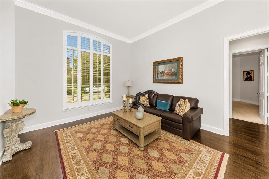 1105 Woodhaven Drive