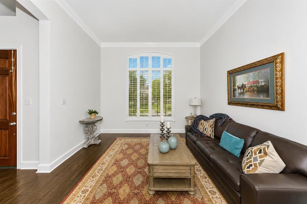 1105 Woodhaven Drive
