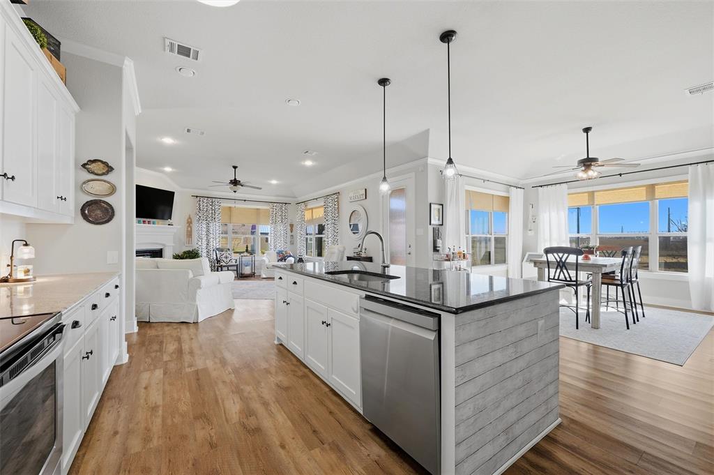 121 Farmington Lts 1-7 Blk 1 - Residential