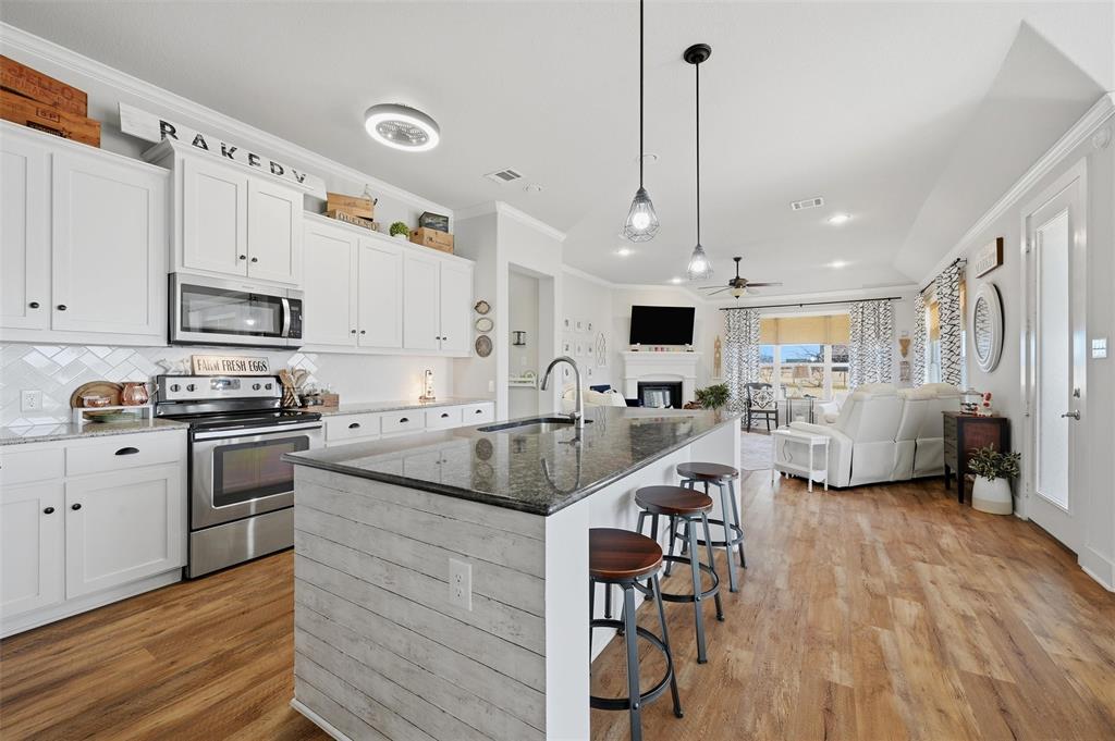 121 Farmington Lts 1-7 Blk 1 - Residential