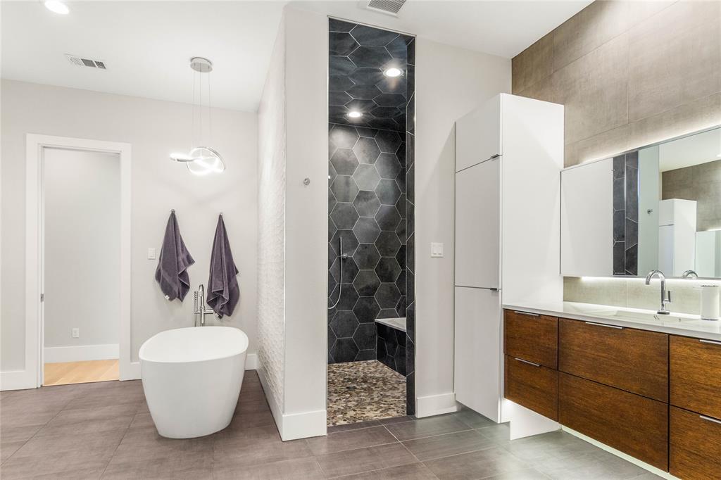 CAMERON PARK - Residential