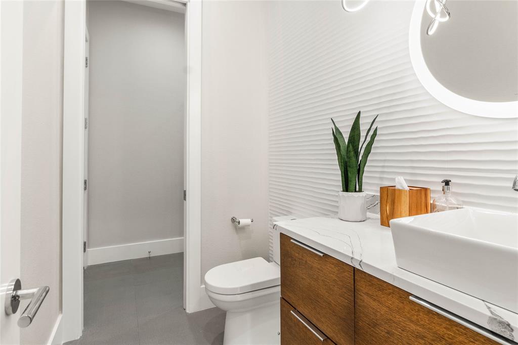 CAMERON PARK - Residential