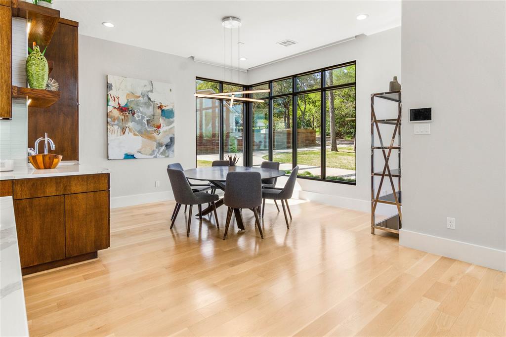 CAMERON PARK - Residential