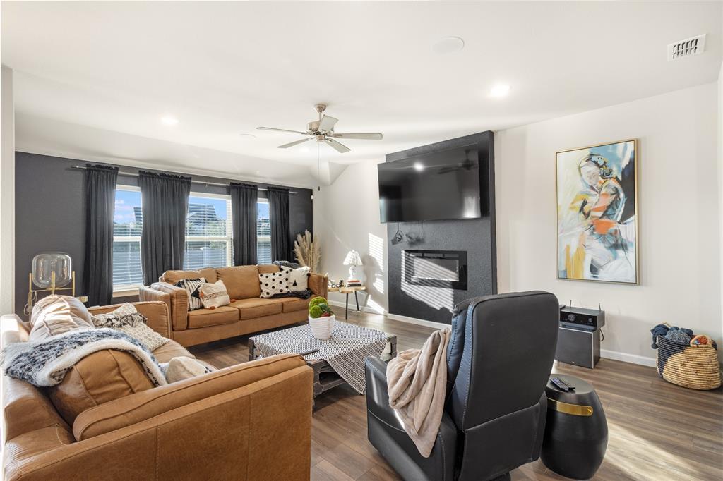 Prairie Rdg Ph 1 - Residential