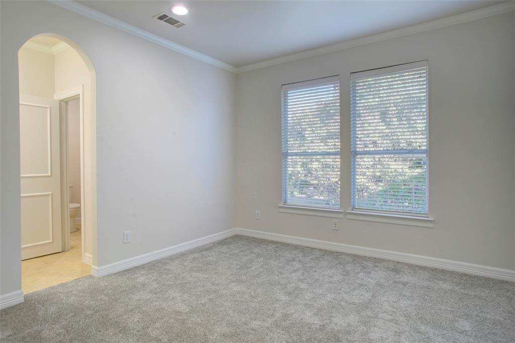 The Lakes on Legacy - Residential