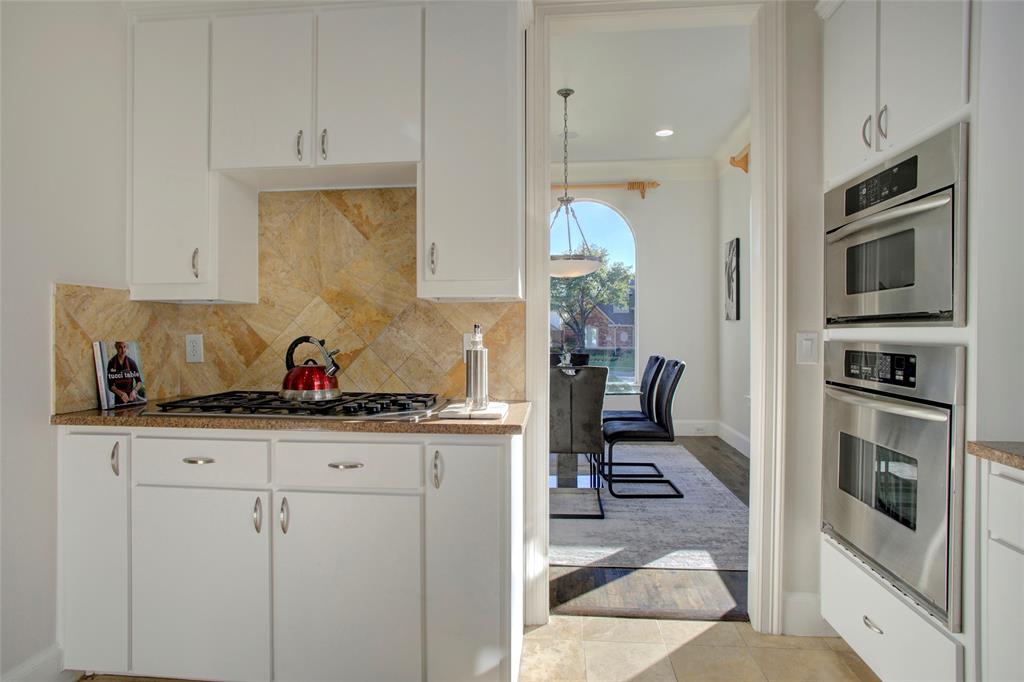 The Lakes on Legacy - Residential