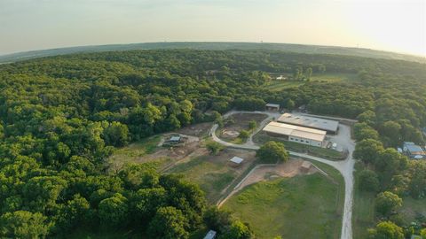 8016 E US HWY 82 Gainesville TX 76240