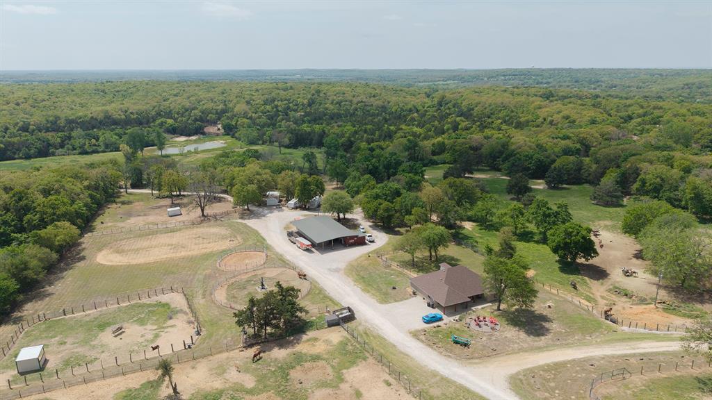 8016 E US HWY 82