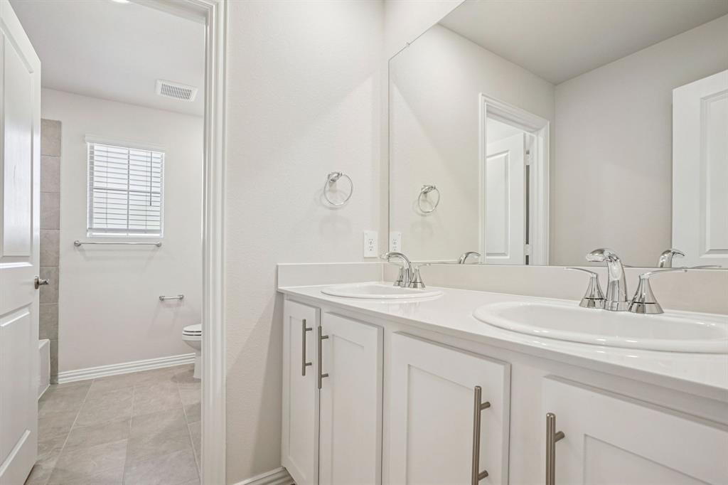 Simpson Crossing - Residential